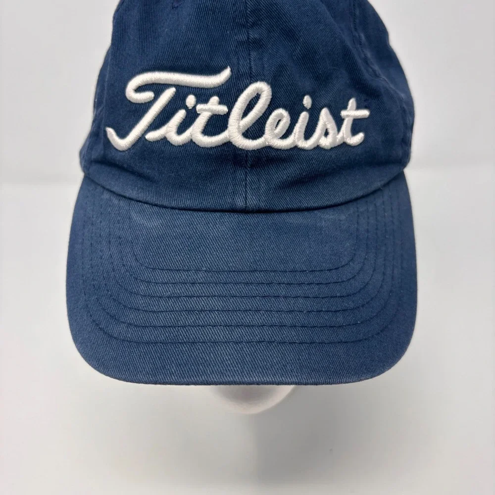 Rare Disney Mickey Mouse Titleist Golf Hat Navy Blue Adjustable‎ Strapback Cap